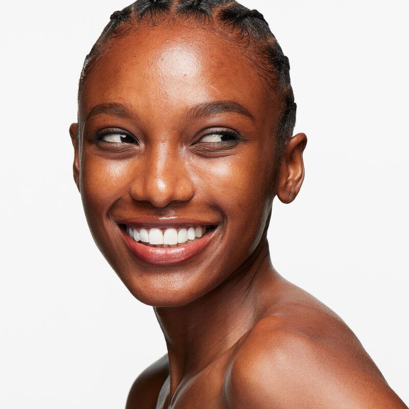 MAC Strobe Dewy Skin Tint - Deep 3 image number 3